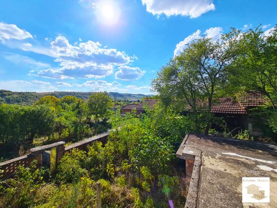 Image No.26-2 Bed House for sale