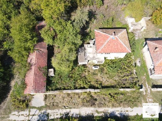 Image No.4-2 Bed House for sale