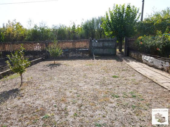 Image No.22-4 Bed House for sale