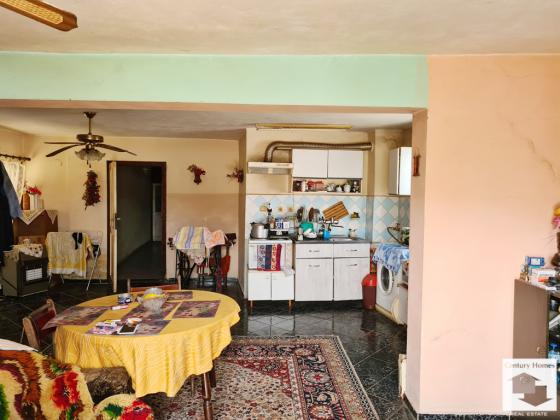 Image No.3-Maison de 4 chambres à vendre à Gorna Oryahovitsa