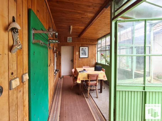 Image No.10-3 Bed House for sale