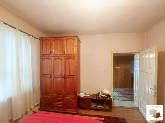 Image No.6-1 Bed House for sale