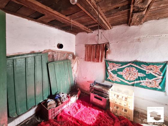 Image No.17-3 Bed House for sale