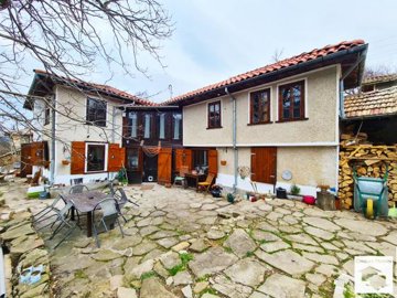 1 - Gabrovo, House