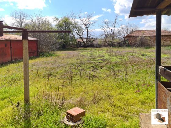 Image No.15-3 Bed House for sale