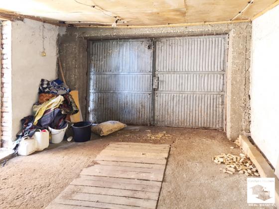 Image No.17-3 Bed House for sale