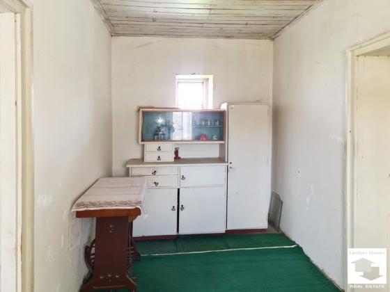 Image No.6-3 Bed House for sale