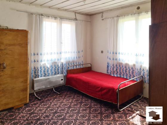 Image No.9-3 Bed House for sale