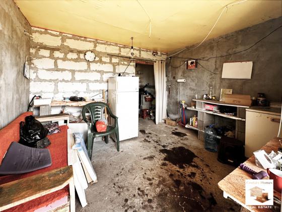 Image No.9-2 Bed House for sale