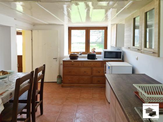 Image No.3-Maison de 3 chambres à vendre à Veliko Tarnovo