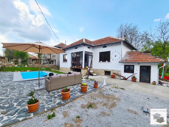 Image No.3-2 Bed House for sale