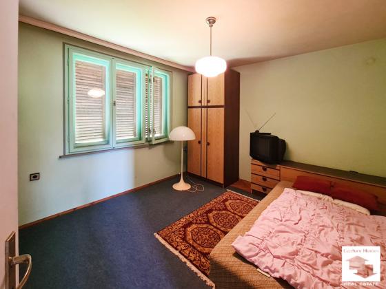 Image No.7-2 Bed House for sale