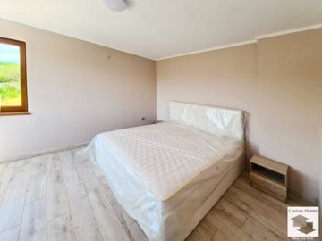 large1746186091