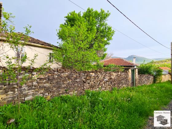 Image No.23-4 Bed House for sale