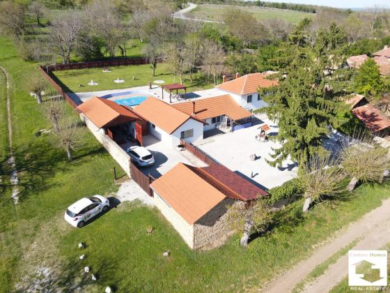 Image No.36-4 Bed House for sale