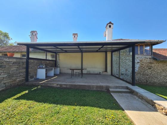 Image No.17-2 Bed House for sale