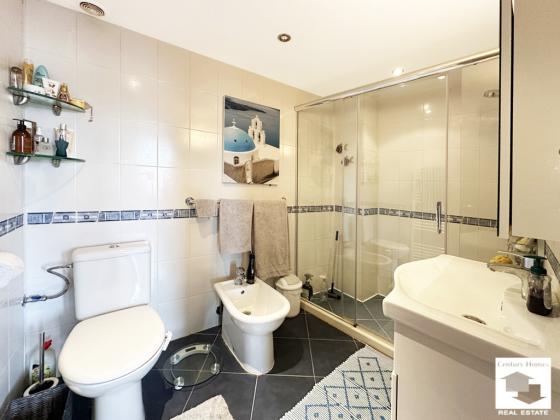 Image No.12-3 Bed House for sale