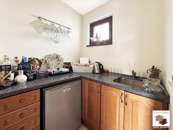 Image No.15-3 Bed House for sale