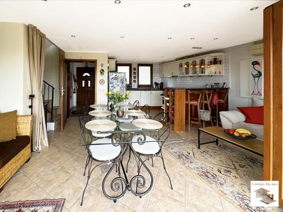 Image No.5-3 Bed House for sale