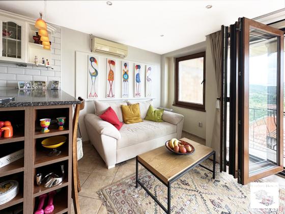 Image No.8-3 Bed House for sale