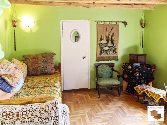 Image No.9-3 Bed House for sale