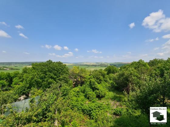 Image No.17-3 Bed House for sale