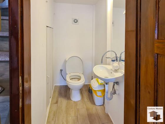 Image No.11-3 Bed House for sale
