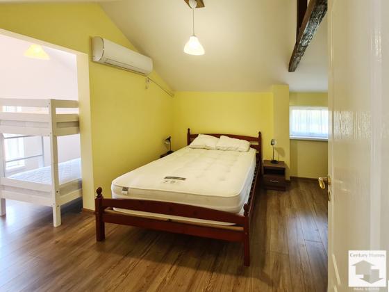 Image No.19-3 Bed House for sale