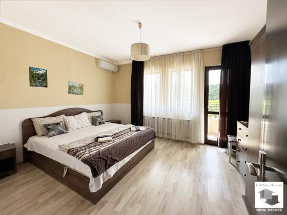 Image No.9-Maison de 12 chambres à vendre à Elena