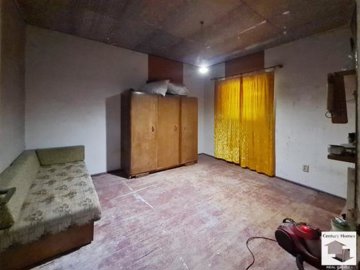 large1751462878