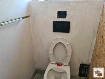 large1751462853