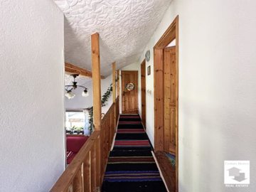 large1751899458