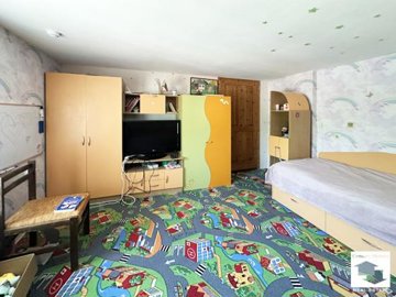 large1751899467