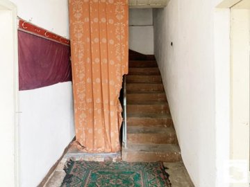 large1752585792
