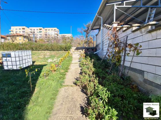 Image No.20-1 Bed House for sale