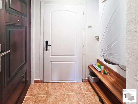 Image No.10-1 Bed House for sale