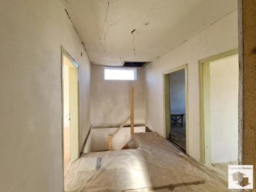 large1753184994