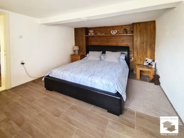 large1753261004