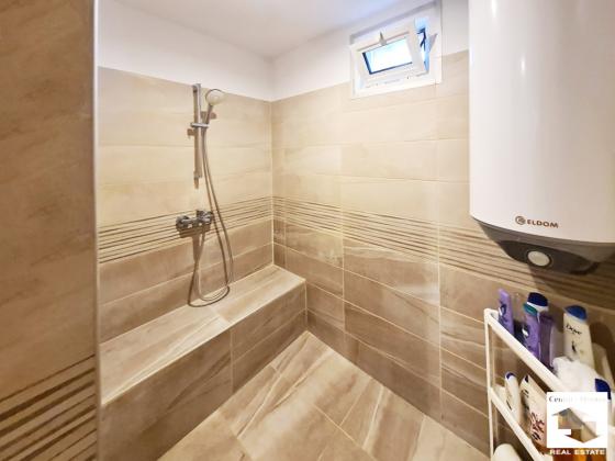 Image No.14-Maison de 4 chambres à vendre à Polski Trambesh