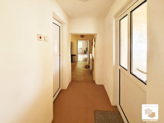 Image No.15-Maison de 4 chambres à vendre à Polski Trambesh