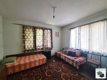 large1753436578