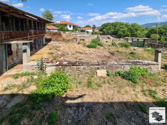 Image No.14-3 Bed House for sale