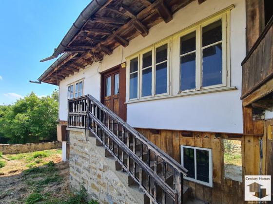 Image No.10-3 Bed House for sale