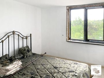large1754301659