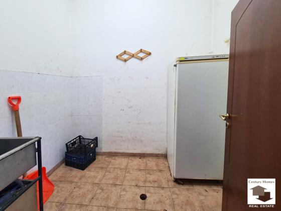 Image No.12-8 Bed House for sale