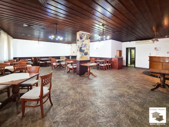 Image No.4-8 Bed House for sale