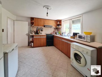 large1755181657
