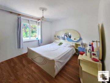 large1755182308