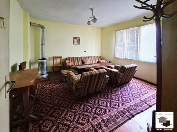 large1755767299