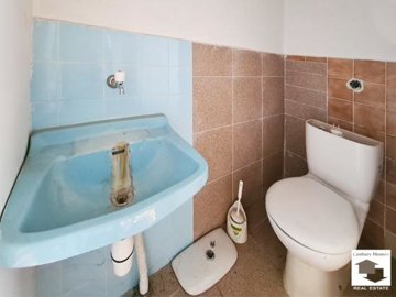 large1755767314